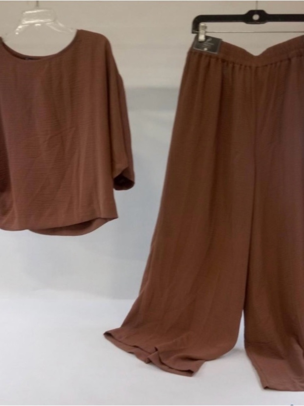 Adrianna Papell Acorn Brown Wide-Leg Pants Set